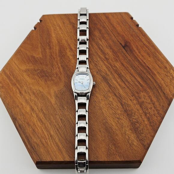 Fossil Women's Silver Tone Minimalist Watch Bracelet Link Band Simple ES-9596 - Picture 4 of 7